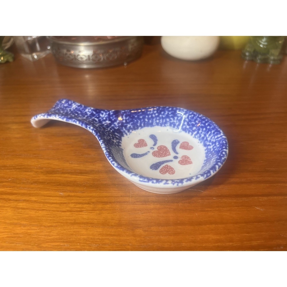 Vintage Blue Sponge Ware Spoon Rest Red Hearts Ceramic Cottagecore 7.5"x 4"